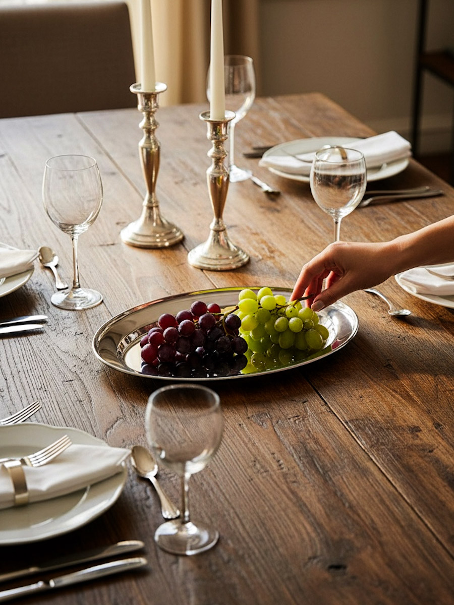 מגש מתכת קטן אליפסי דקורטיבי